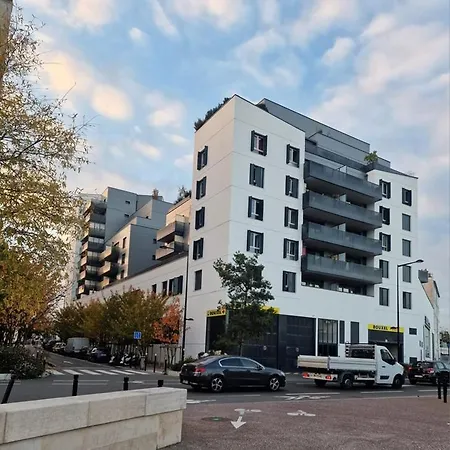 Apartment Aux Portes De Paris Aubervilliers
